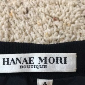 Lovely Hanae Mori Designer Skirt Size 4